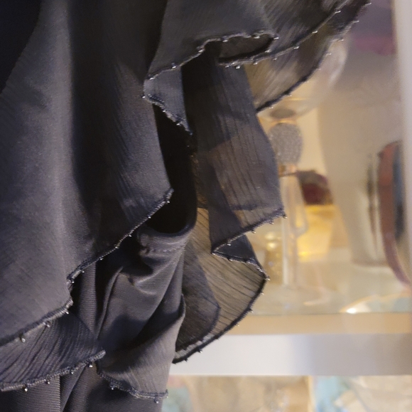 White House Black Market Flutter Sleeve Top - Picture 3 of 8